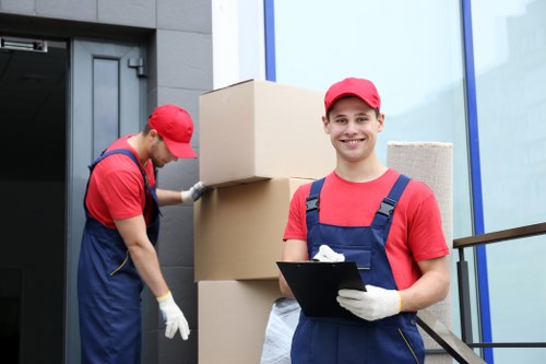 Removal truck hire option for home moves in Romford